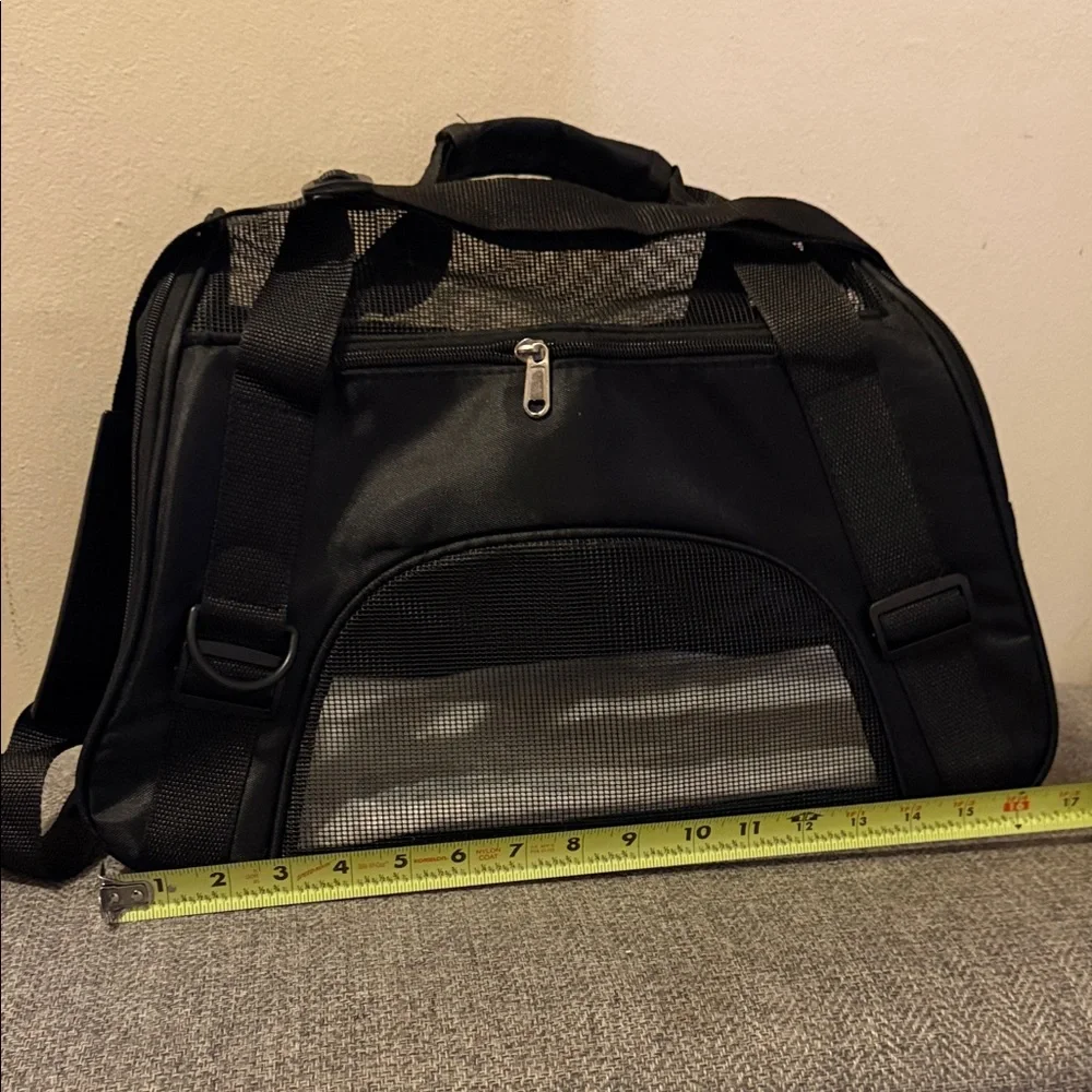 Black Pet Carrier for Dogs